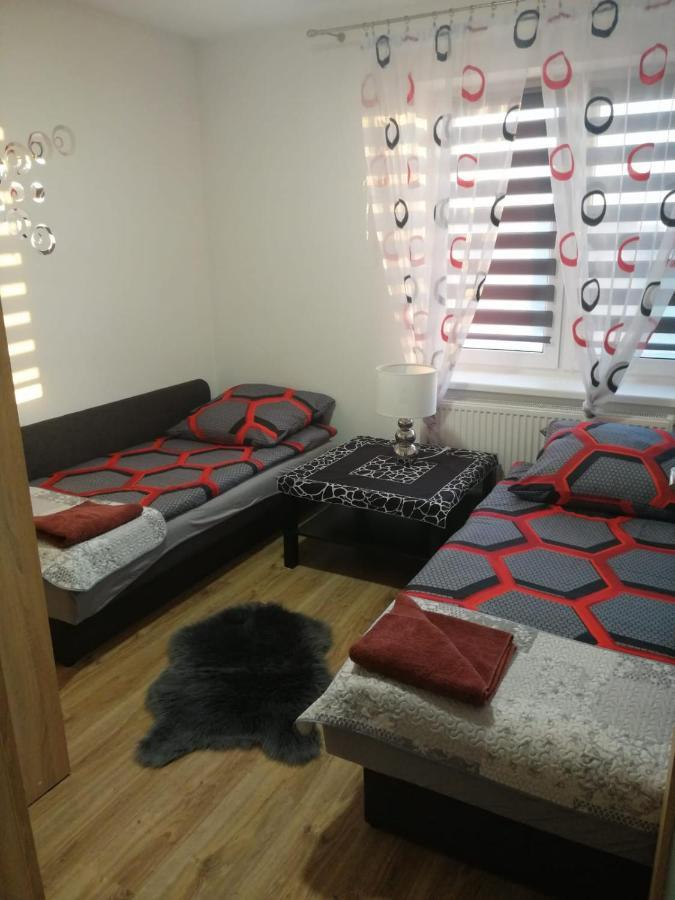 Noclegi U Moniki Janowiec Wielkopolski Kültér fotó